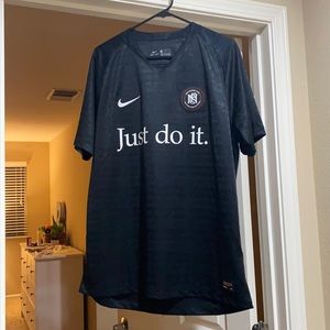 Nike FC Jersey - Size Large